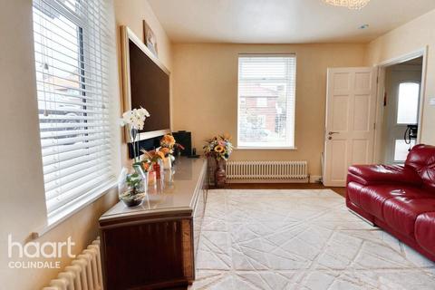 Cressingham Road, Edgware, HA8