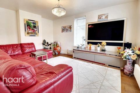 undefined, Cressingham Road, Edgware, HA8