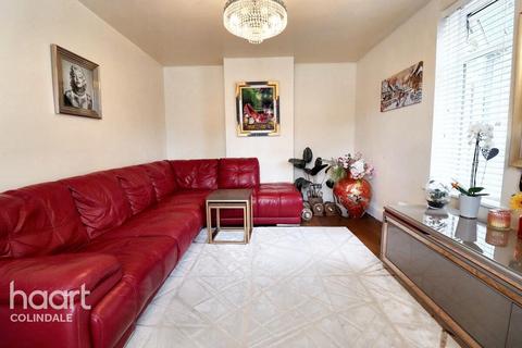 Cressingham Road, Edgware, HA8