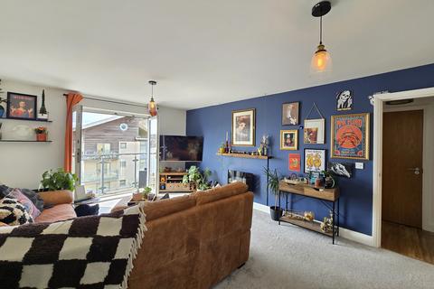 2 bedroom flat for sale, Mimosa, Glanfa Dafydd, Barry