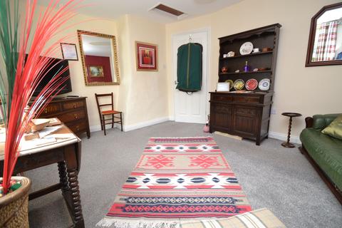 2 bedroom terraced house for sale, Thackley, Thackley BD10