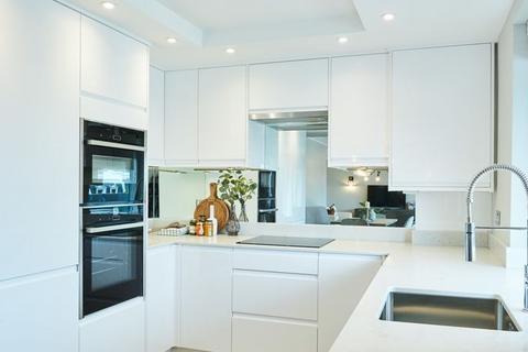 2 bedroom apartment to rent, Fulham Road, London SW3