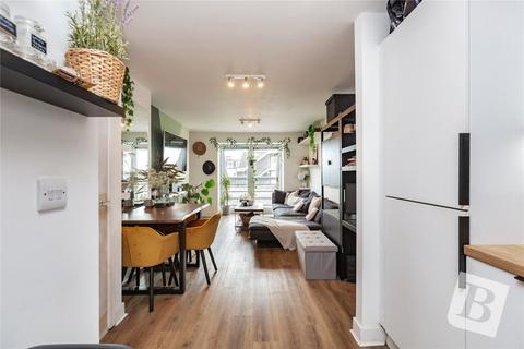 1 bedroom apartment for sale, The Wave, Market Avenue, Wickford, Essex, SS12