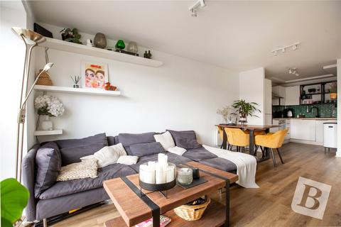 1 bedroom apartment for sale, The Wave, Market Avenue, Wickford, Essex, SS12