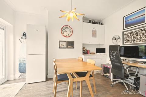 undefined, Marguerite Drive, Leigh-on-sea, SS9 1