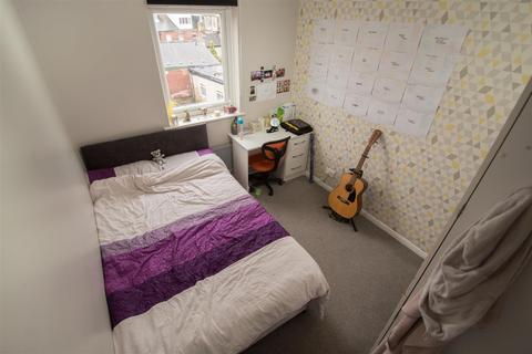 undefined, Westfield Court, Hyde Park, Leeds, LS3 1DL