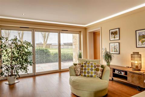 undefined, Sandyforth Lodge, Glapthorn