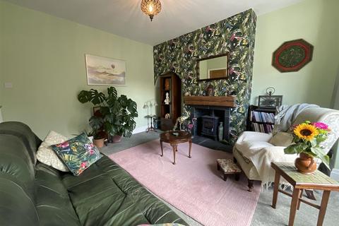 3 bedroom semi-detached house for sale, Newlands Avenue, Scarborough, YO12