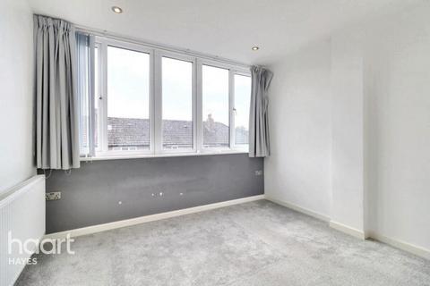 undefined, Bentinck Road, West Drayton