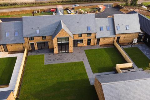 5 bedroom detached house for sale, Alkerton Barn Cottages,  Oxfordshire,  OX15