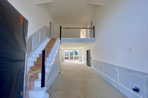 4 bedroom detached house for sale, Alkerton, Oxfordshire, OX15