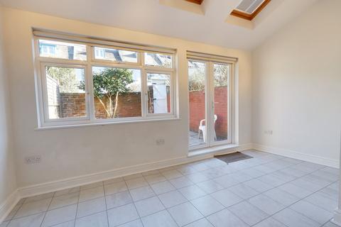 undefined, Toronto Road, Exeter, EX4
