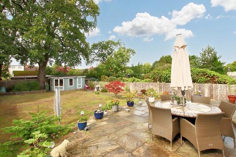 17 Wickham Avenue, Croydon, CR0 8TZ