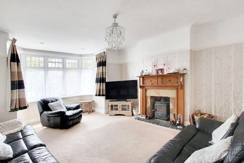 17 Wickham Avenue, Croydon, CR0 8TZ
