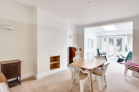 17 Wickham Avenue, Croydon, CR0 8TZ