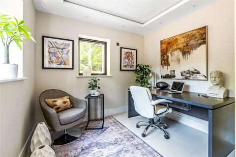 5 bedroom detached house for sale, Sheets Heath Lane, Woking GU24