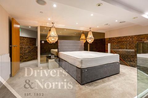 undefined, Princess Park Manor, New Southgate, London, N11