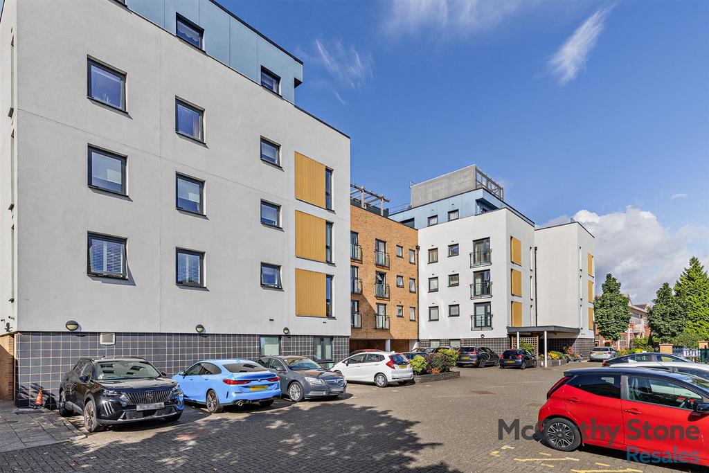 8661666-exterior03-800.jpg