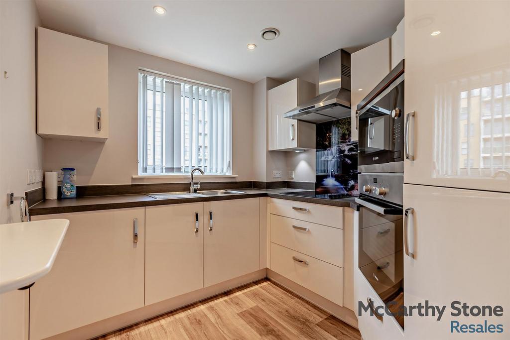 8661666-interior17-800.jpg