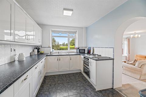 3 bedroom semi-detached house for sale, Moore Avenue, Thelwall, Warrington