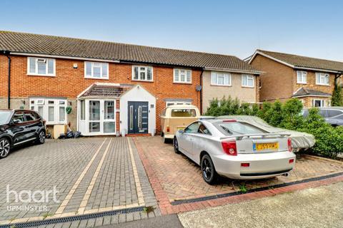 3 bedroom terraced house for sale, Upminster RM14