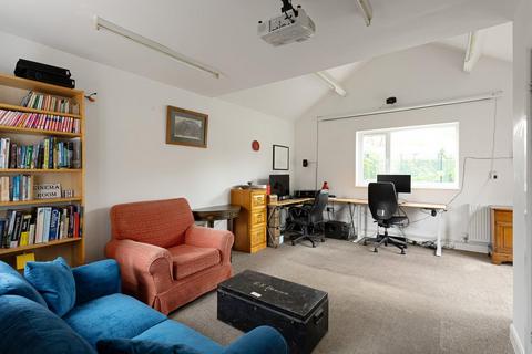 25 Howe Road, Norton, Malton, YO17 9BJ