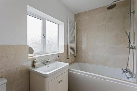 25 Howe Road, Norton, Malton, YO17 9BJ