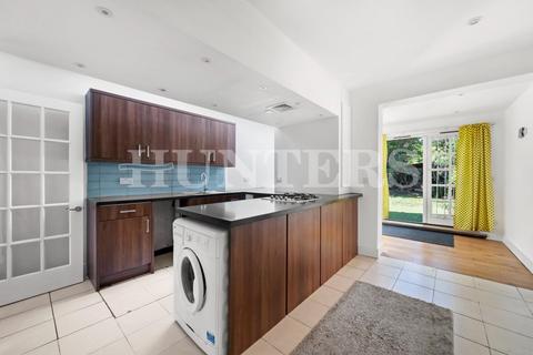 2 bedroom house for sale, Baronet Grove, London, N17