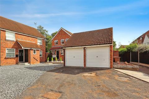 4 bedroom detached house for sale, Barton Close, South Woodham Ferrers, Chelmsford, Essex, CM3