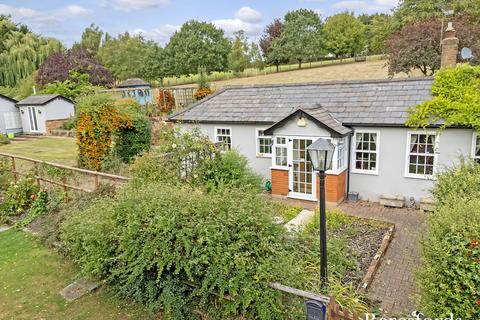 undefined, Tomkyns Lane, Upminster, RM14