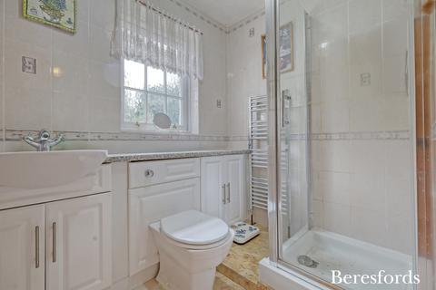 undefined, Tomkyns Lane, Upminster, RM14