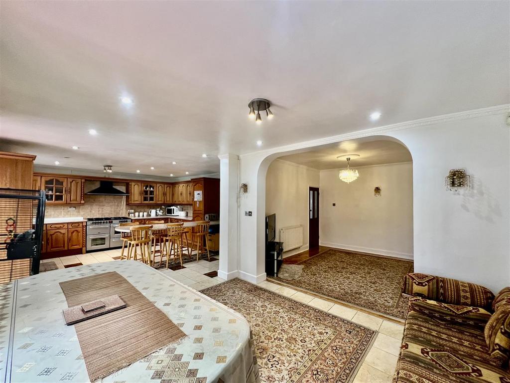 Kitchen/ Diner