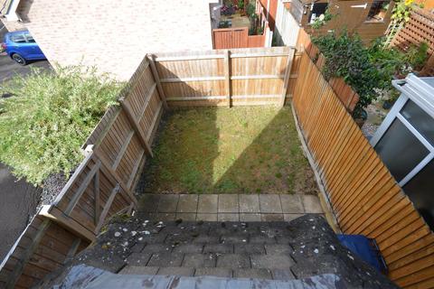 4 Campion Close, Wyke, Gillingham, SP8 4UG