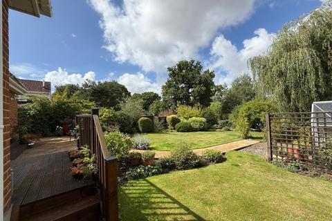 4 bedroom detached house for sale, Holt Lane, Holt, Wimborne
