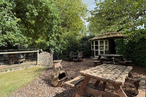 4 bedroom detached house for sale, Holt Lane, Holt, Wimborne