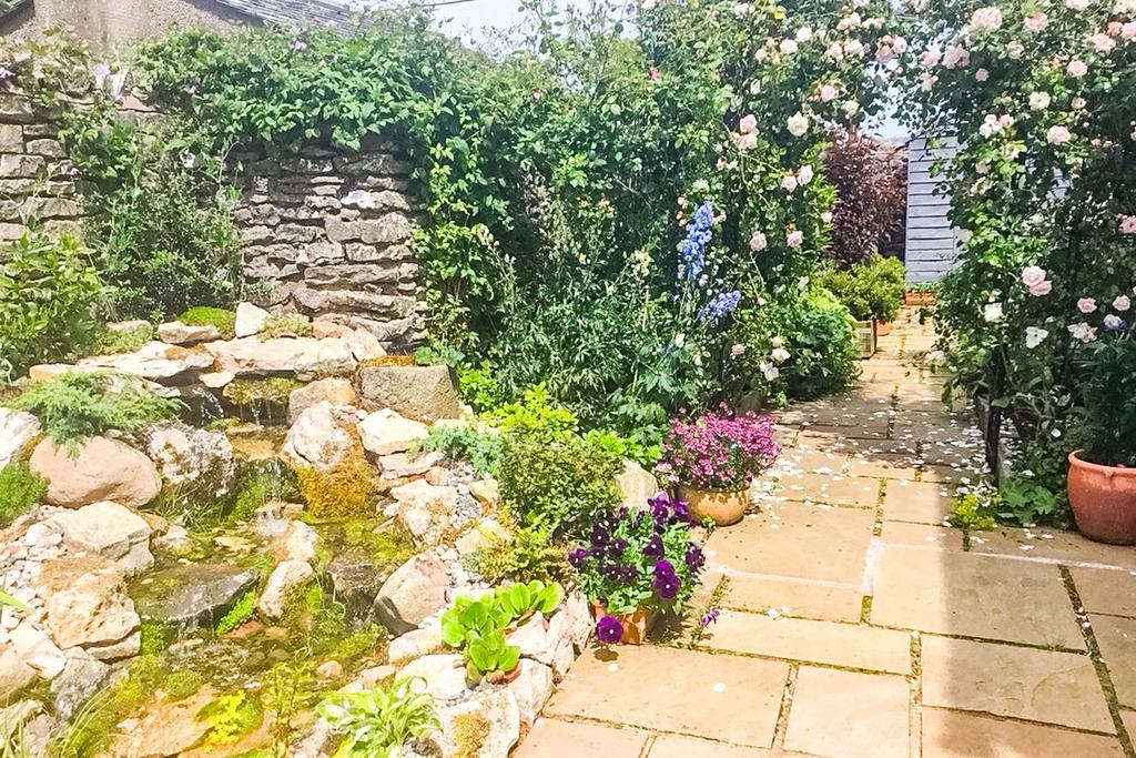 Rear Gardens