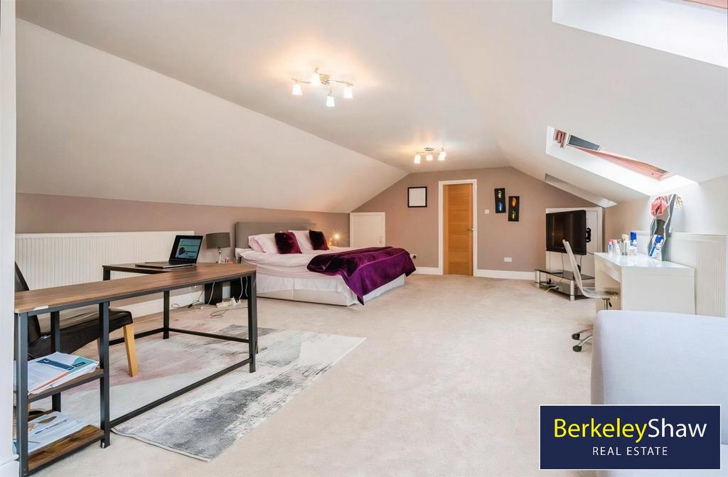 Bedroom 5