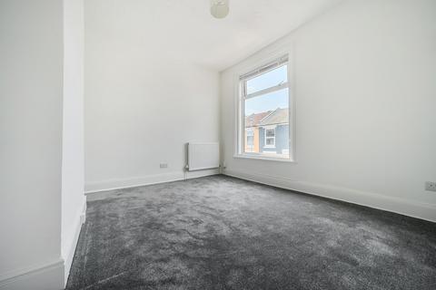 undefined, Esslemont Road, Southsea PO4