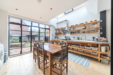 2 bedroom terraced house for sale, Hyde Close, Winchester, Hampshire, SO23