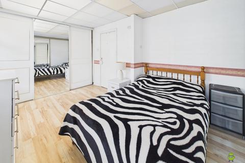 53 Abbotts Walk, Bexleyheath, DA7 5RL