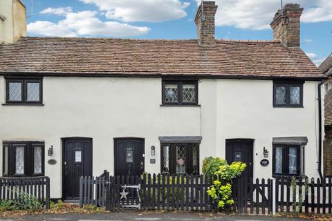 1 bedroom terraced house for sale, Pinner Road, Watford Heath