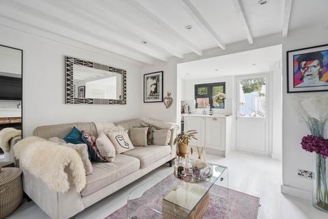 1 bedroom terraced house for sale, Pinner Road, Watford Heath