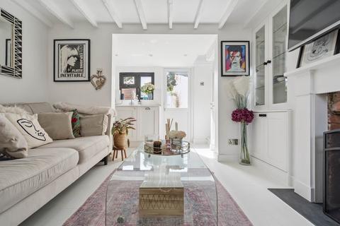 1 bedroom terraced house for sale, Pinner Road, Watford Heath