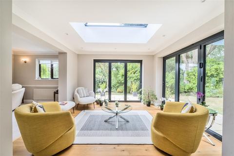 2 bedroom semi-detached house for sale, Fernden Heights, Haslemere
