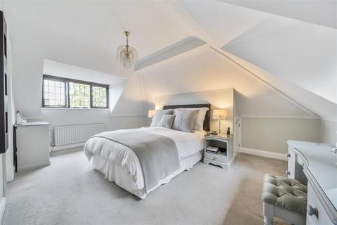 2 bedroom semi-detached house for sale, Fernden Heights, Haslemere