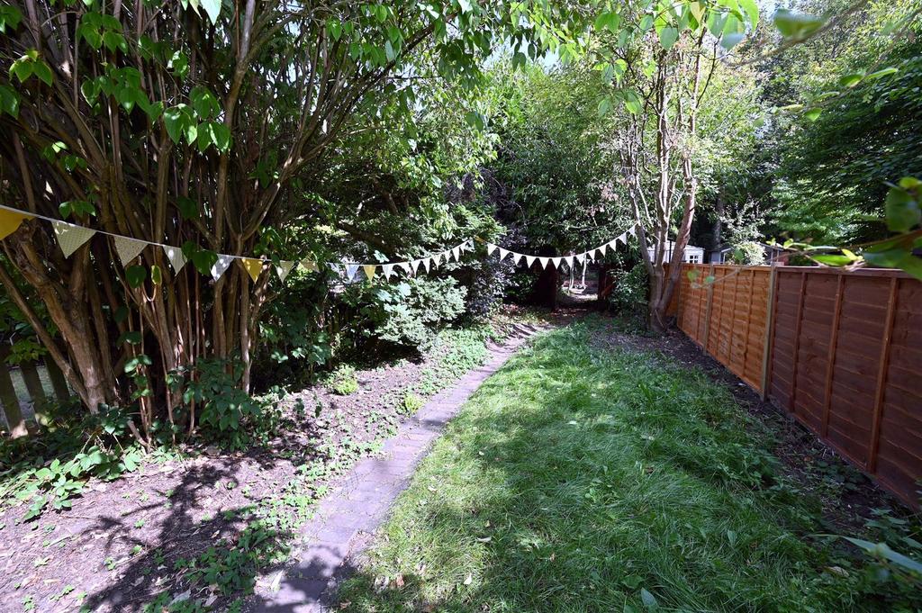 Garden 1.JPG