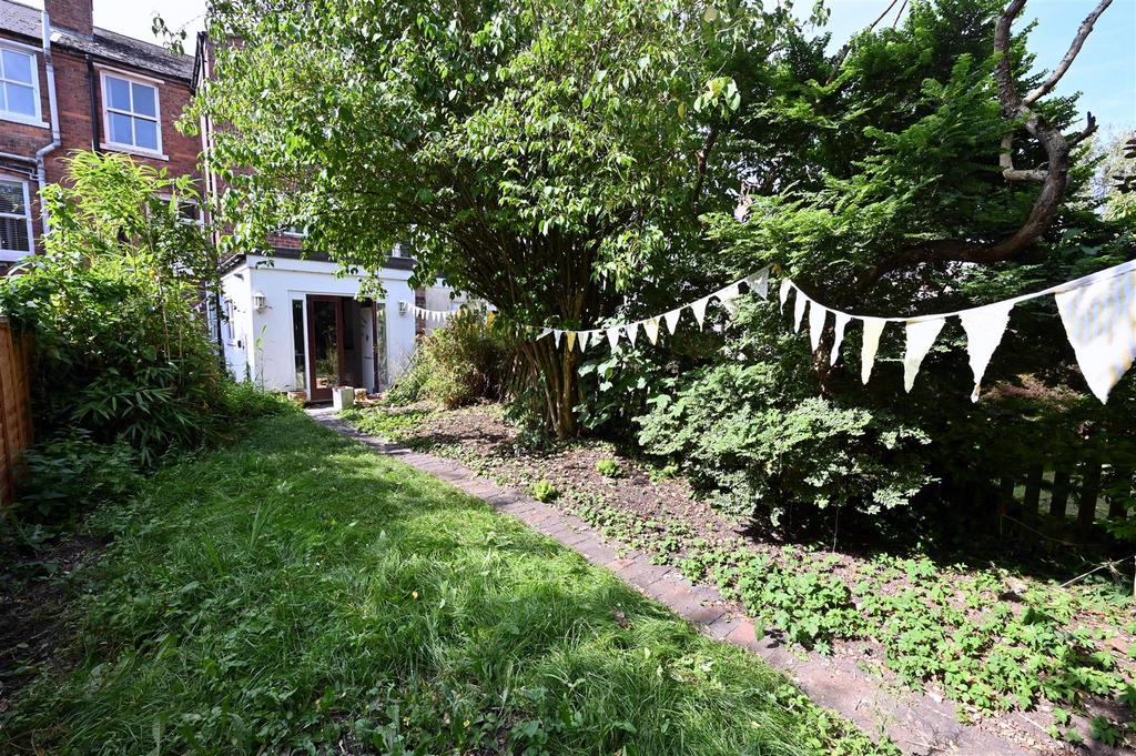 Garden 4.JPG