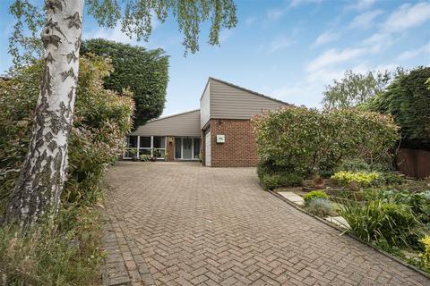 undefined, Leonards Close, Welwyn
