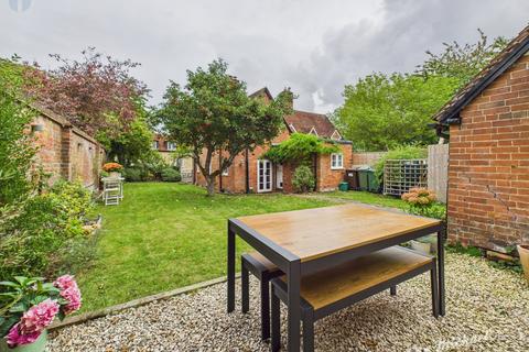 2 bedroom cottage for sale, Oving Road, Whitchurch, Aylesbury
