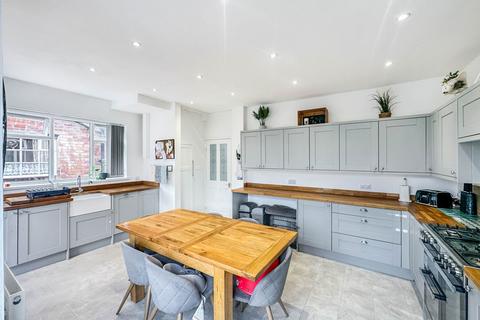 155 Pickering Road, Hull, HU4 6TB